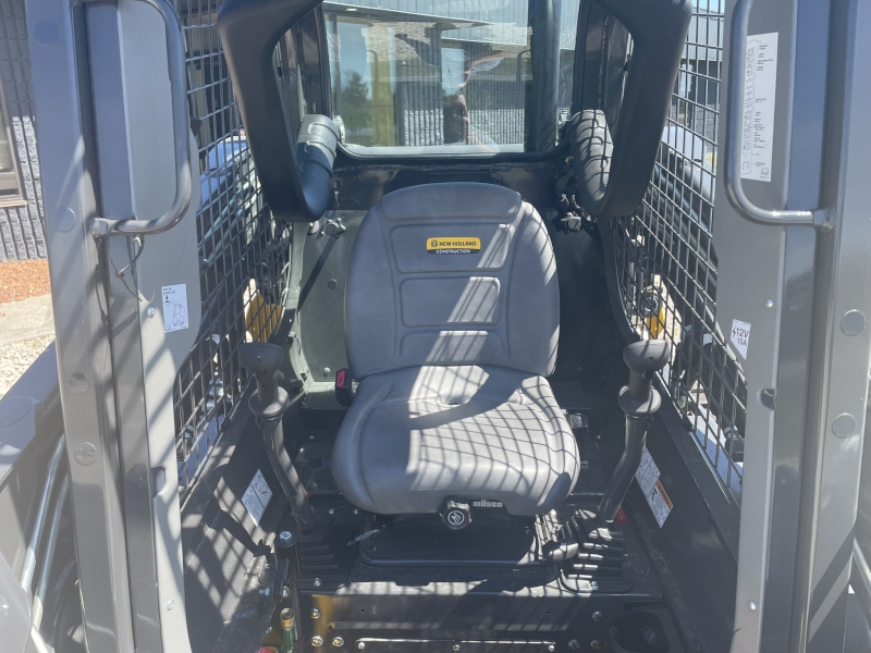 2025 New Holland L320 RG-NA Skid Steer Loader