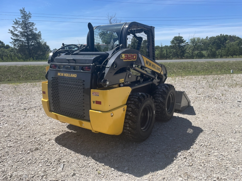 2025 New Holland L320 RG-NA Skid Steer Loader