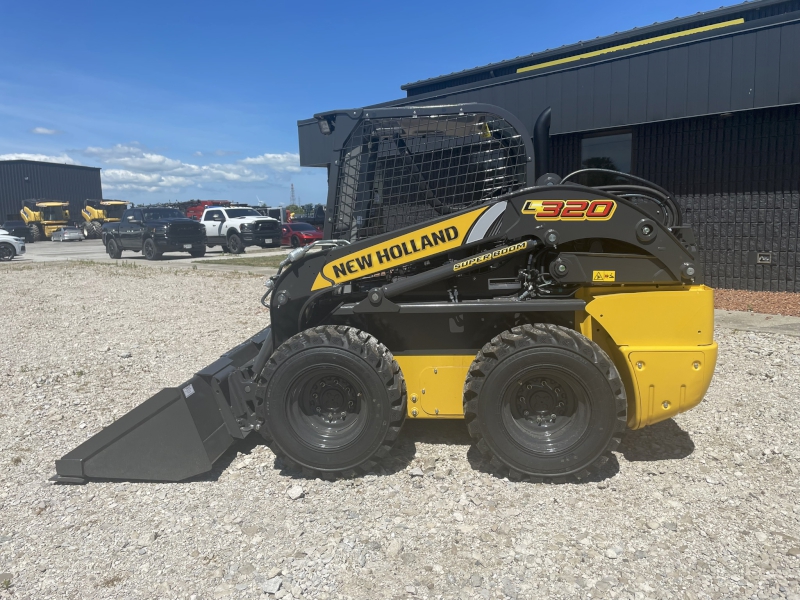 2025 New Holland L320 RG-NA Skid Steer Loader