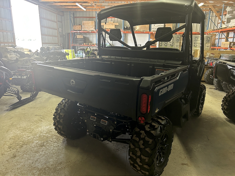 2025 Can-Am 7ESB Side by Side