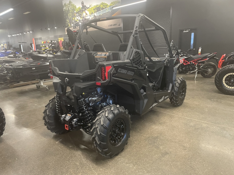 2025 Can-Am 7HSB Side by Side