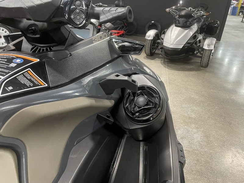 2022 Sea-Doo GTX Water Craft