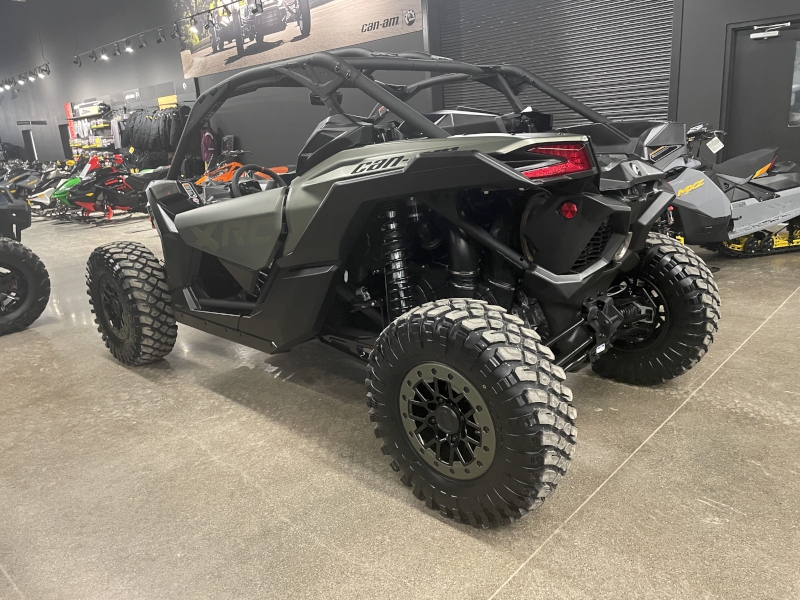 2026 Can-Am 7KTM Side by Side