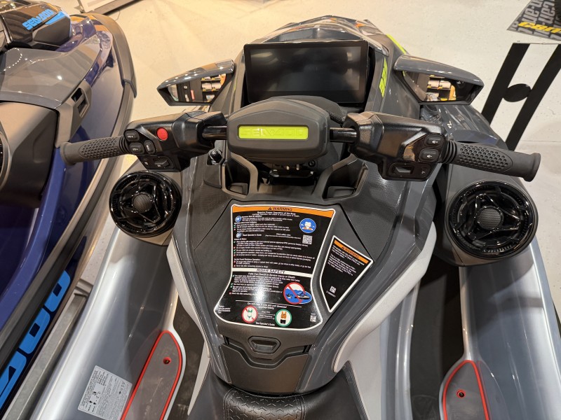 2026 Sea-Doo 22TE Water Craft