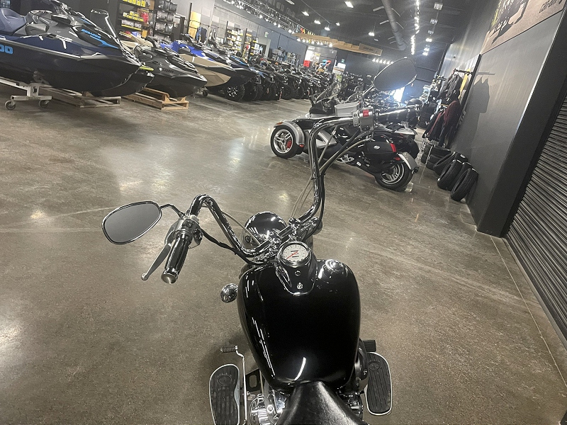 2014 Yamaha W6C Motorcycle