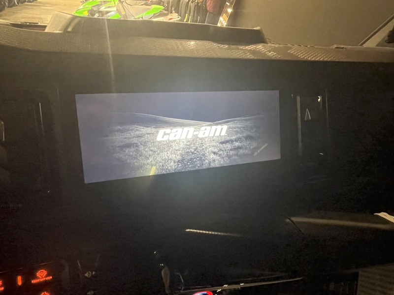 2026 Can-Am 8JTG Side by Side