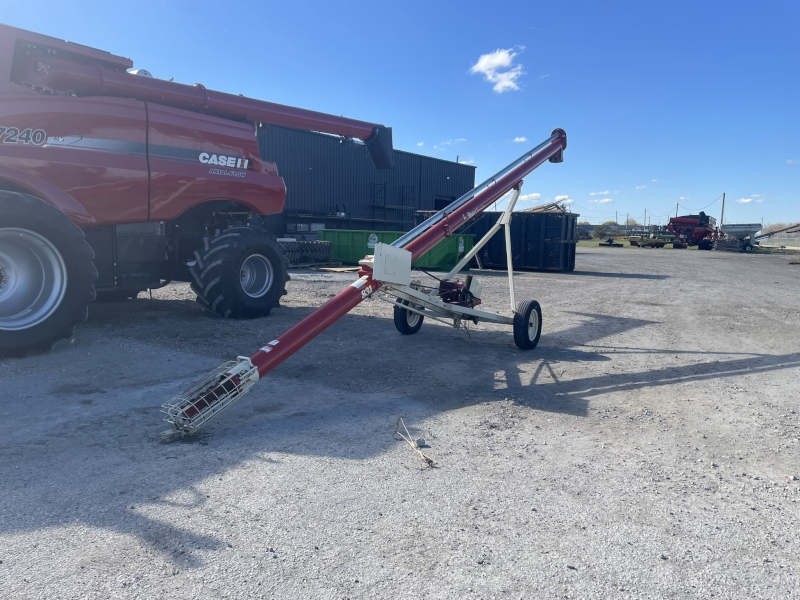 2021 Farm King 8/31 Grain Auger