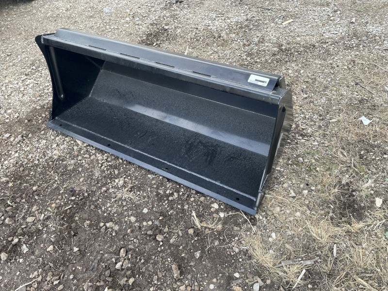 2025 New Holland 48 Bucket