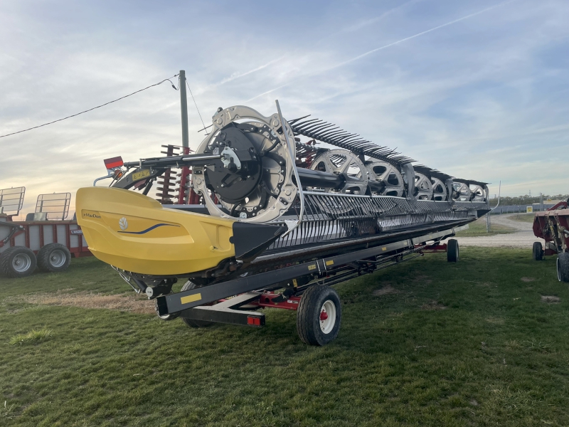 2023 MacDon FD245 Header Draper Flex