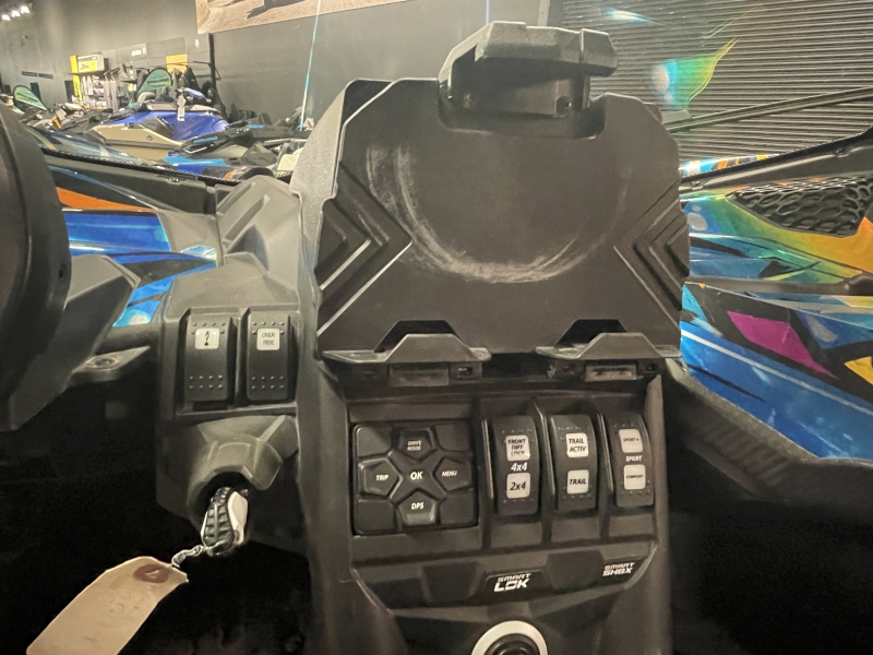 2023 Can-Am 9NPM Side by Side