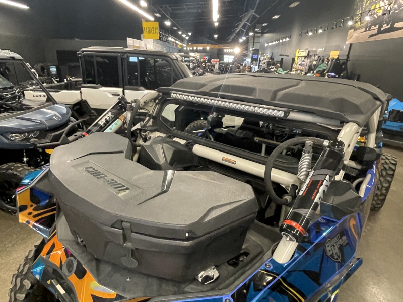 2023 Can-Am 9NPM Side by Side
