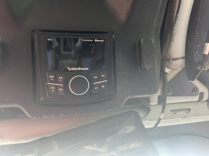 2023 Can-Am 9NPM Side by Side