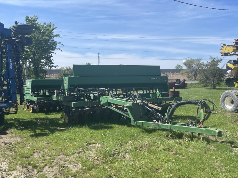 1993 John Deere 750 NO TILL Drill