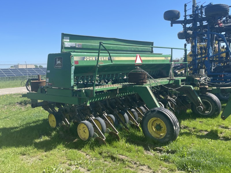 1993 John Deere 750 NO TILL Drill