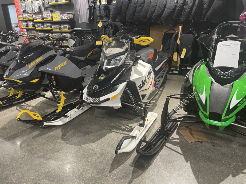 2012 Ski-Doo MXZ X 800 Snowmobile