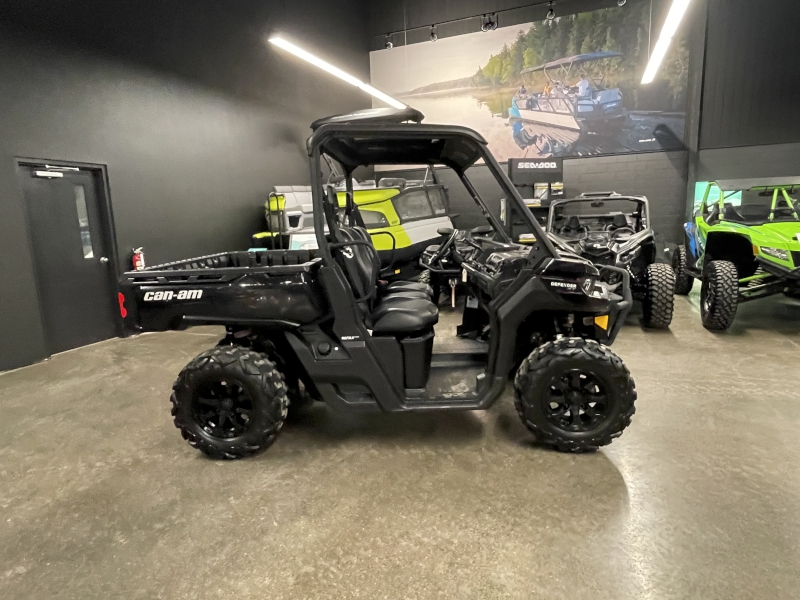 2023 Can-Am XT HD Side by Side