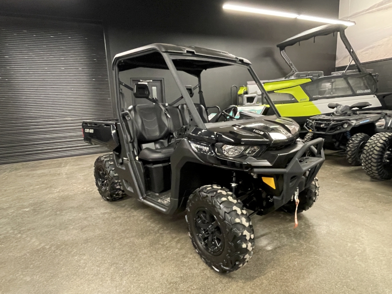 2023 Can-Am XT HD Side by Side
