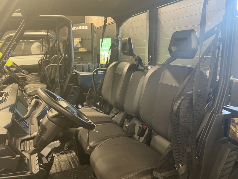 2026 Can-Am 8CTH Side by Side