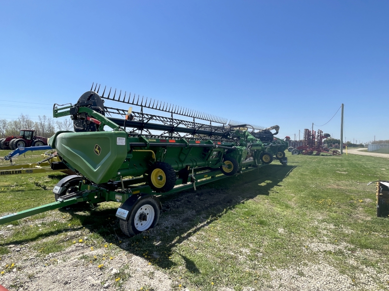 2022 John Deere X9 1000 Combine