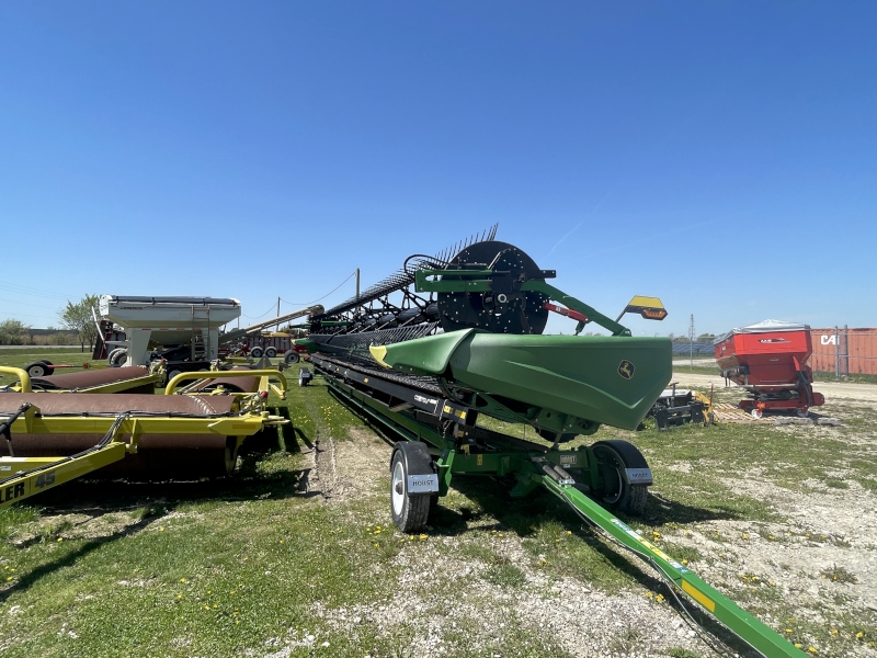 2022 John Deere X9 1000 Combine
