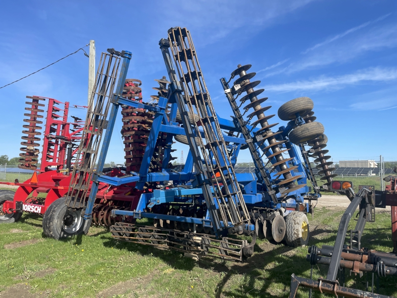2015 Landoll 7431-26 Vertical Tillage