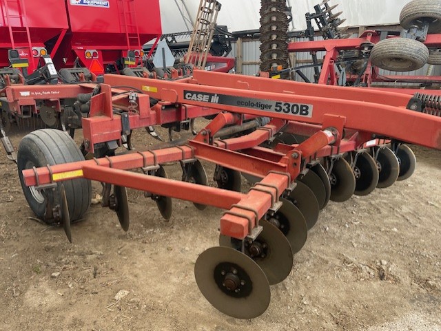 2001 Case IH 530B Disk Ripper