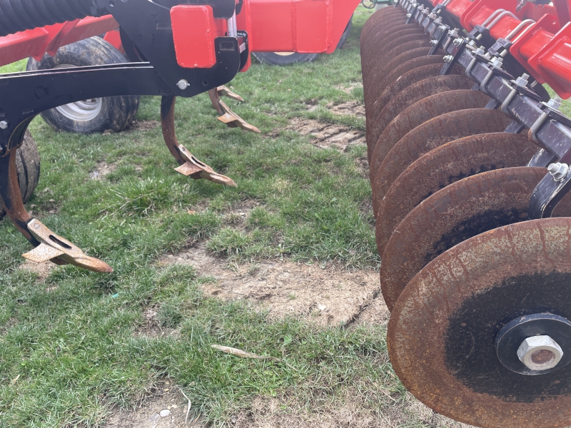 2016 Kuhn 4810-9 Disk Ripper