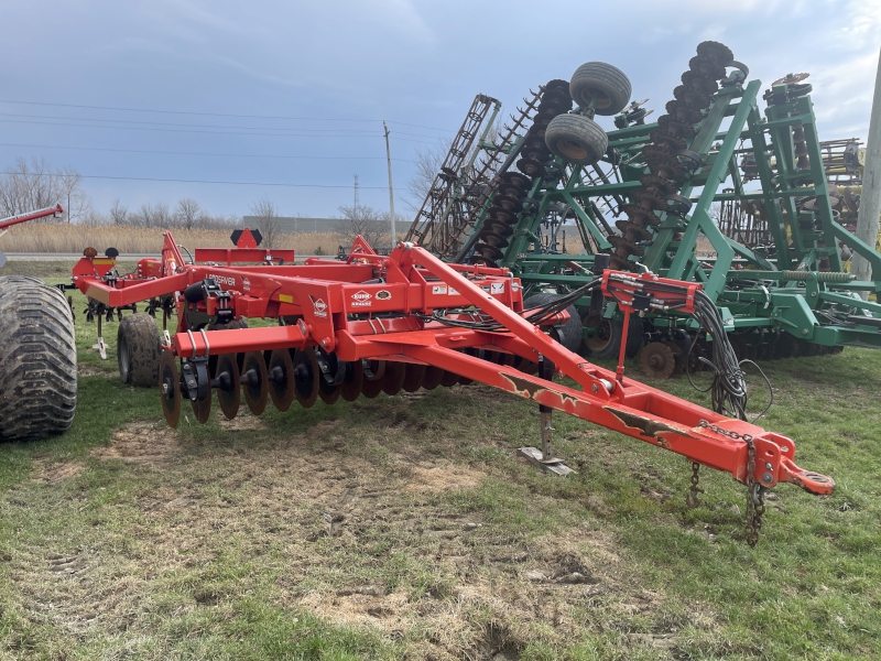 2016 Kuhn 4810-9 Disk Ripper