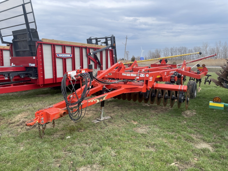 2016 Kuhn 4810-9 Disk Ripper