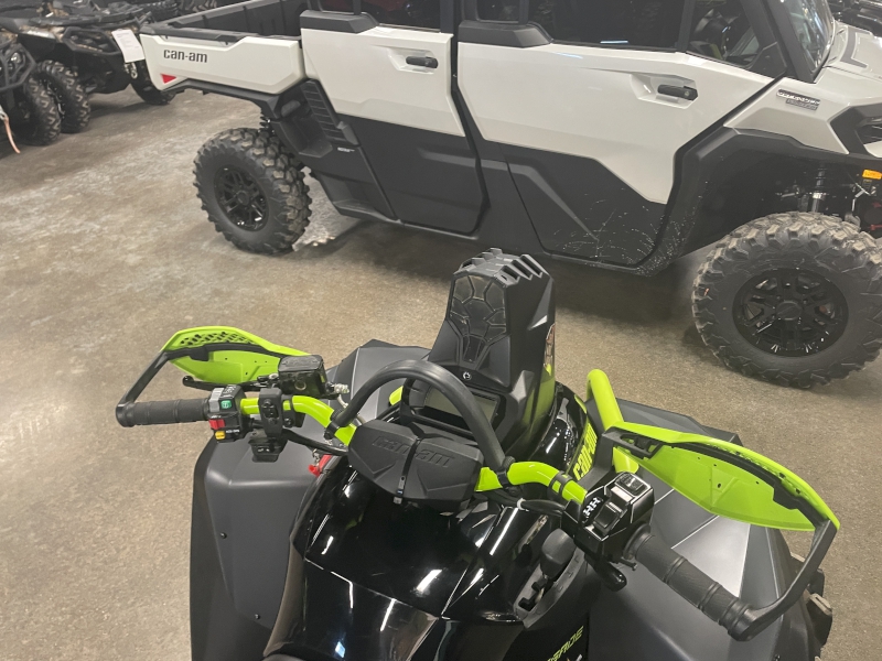2021 Can-Am XMR 1000R ATV