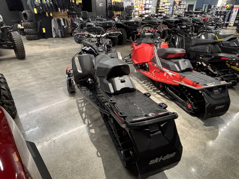 2022 Ski-Doo RENEGADE ADR Snowmobile