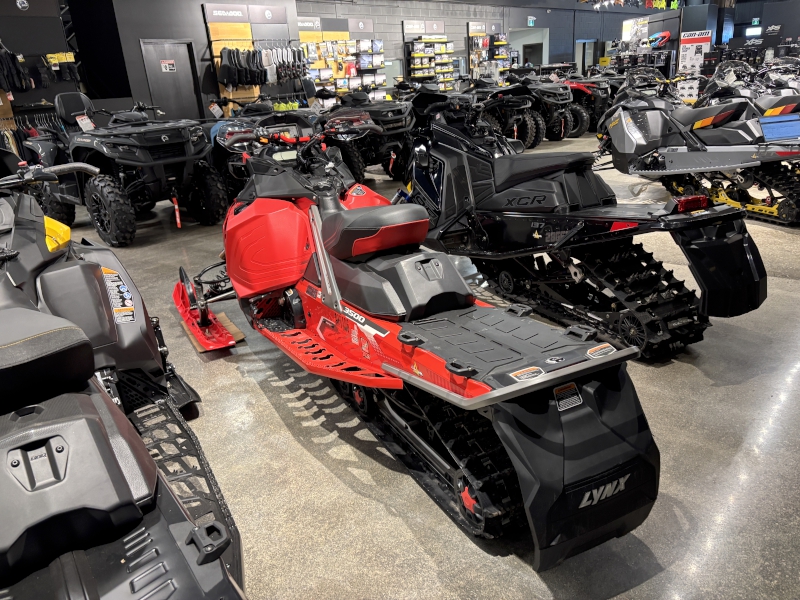 2023 Ski-Doo RAVE 850 Snowmobile