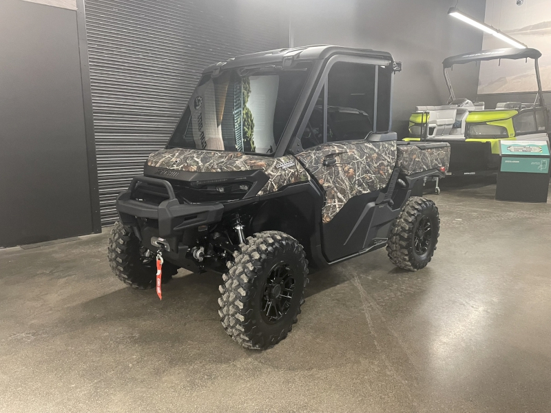 2026 Can-Am 8JTG Side by Side