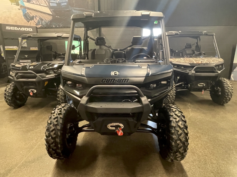 2026 Can-Am 8CTB Side by Side