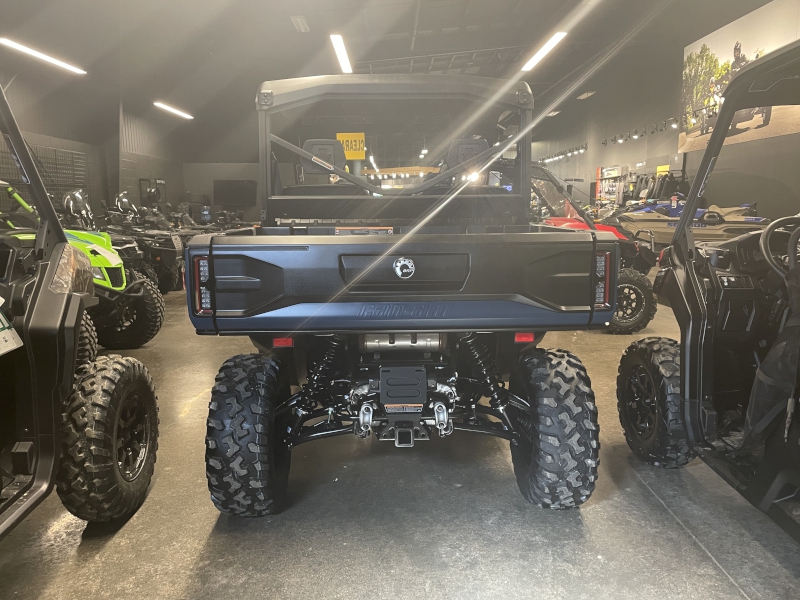 2026 Can-Am 8CTB Side by Side