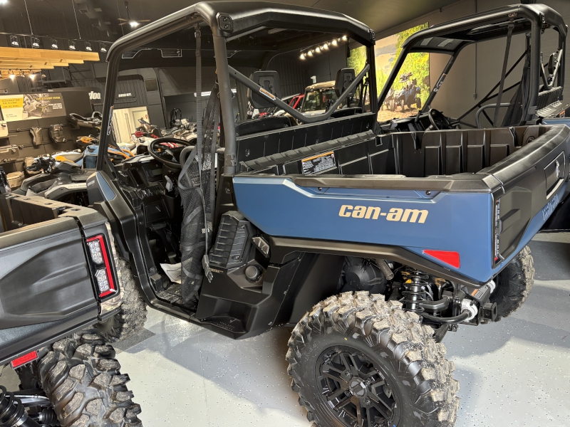 2026 Can-Am 8CTG Side by Side