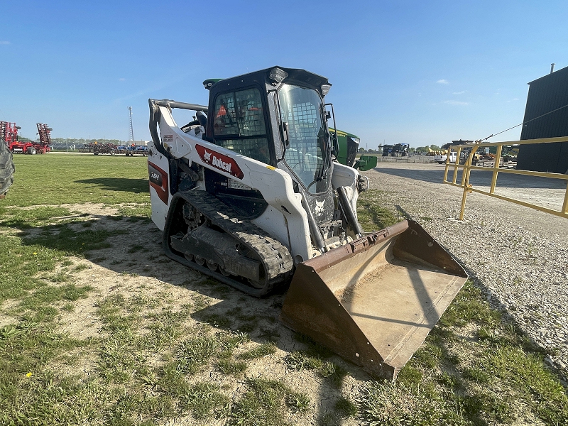 2022 Bobcat T64 Compact Track Loader