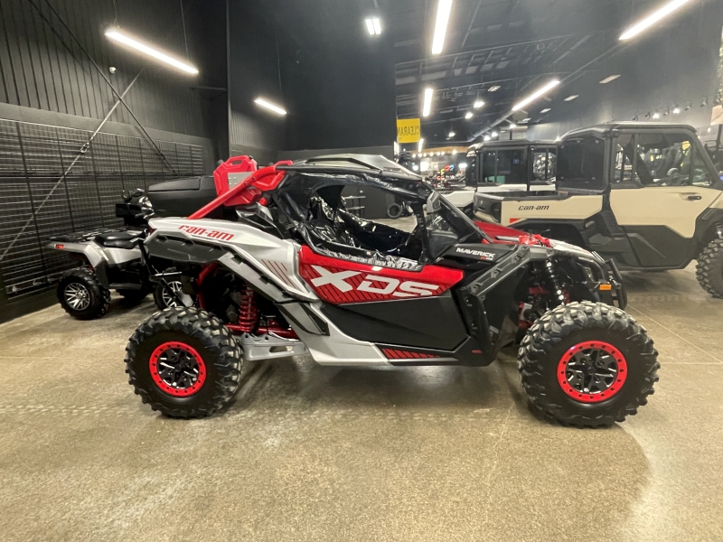 2025 Can-Am MAVERICK X3 Side by Side