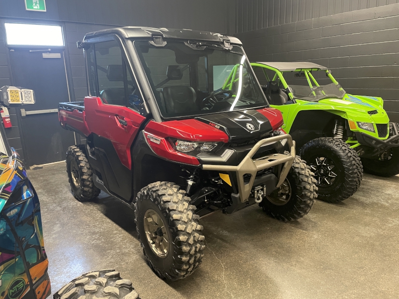 2024 Can-Am DEFENDER Side by Side