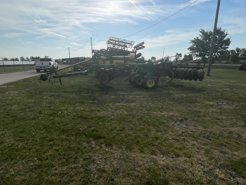2004 John Deere 512 Disk Ripper