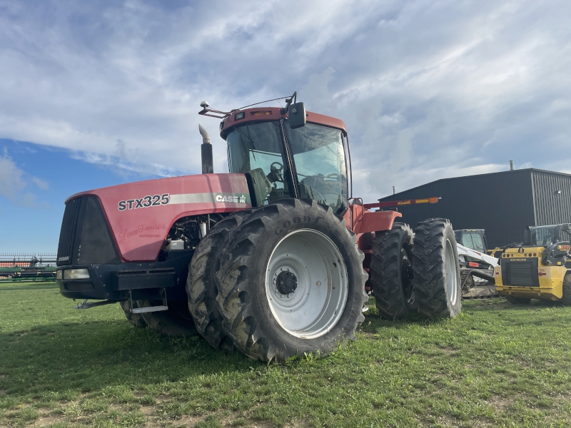 2005 Case IH STX325 Tractor
