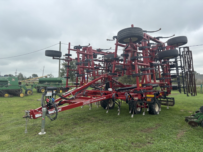 2024 Salford 550-40 Field Cultivator