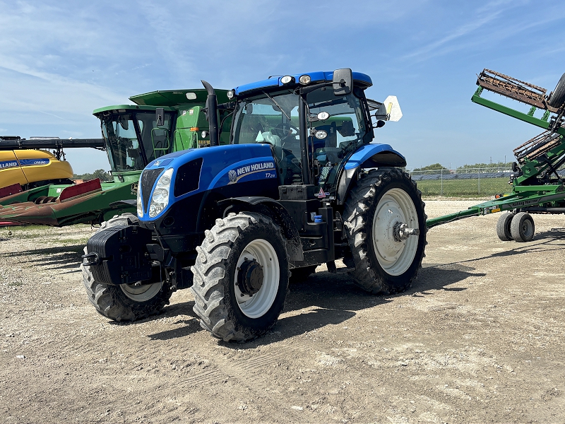 2015 New Holland T7.210 Tractor