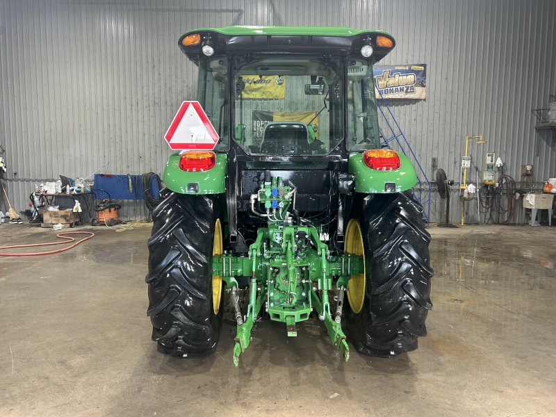 2017 John Deere 5085E Tractor