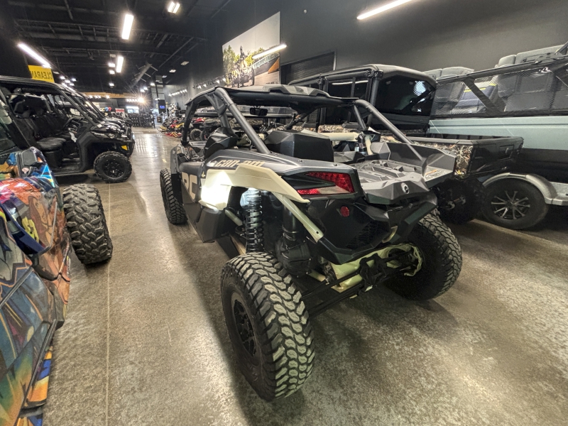 2023 Can-Am MAVERICK X3 Side by Side