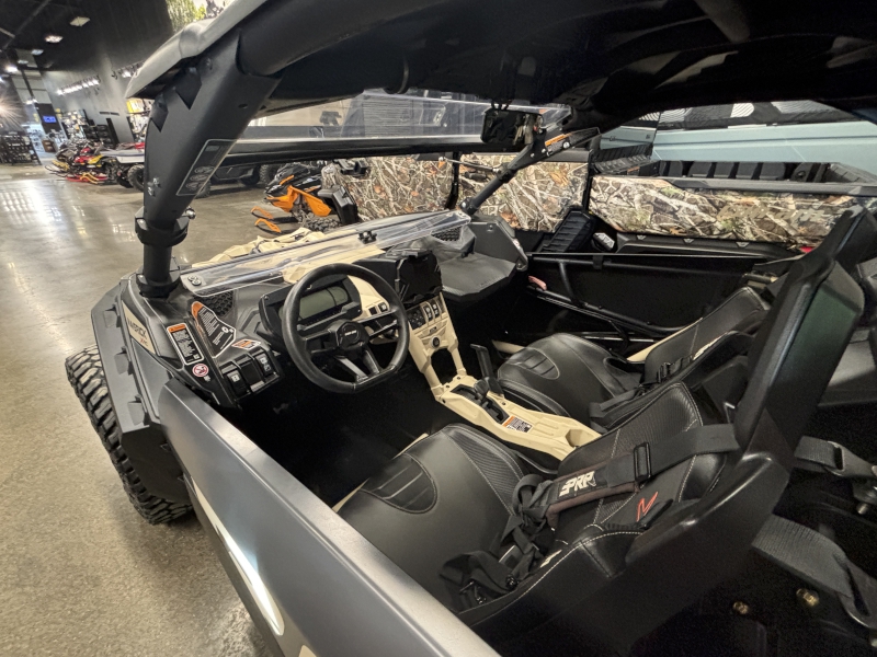 2023 Can-Am MAVERICK X3 Side by Side