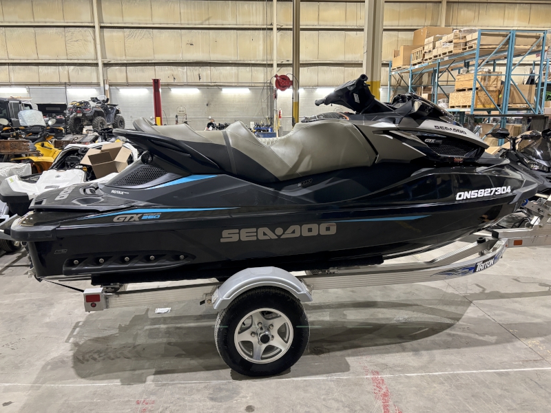 2017 Sea-Doo GTX 260 Water Craft