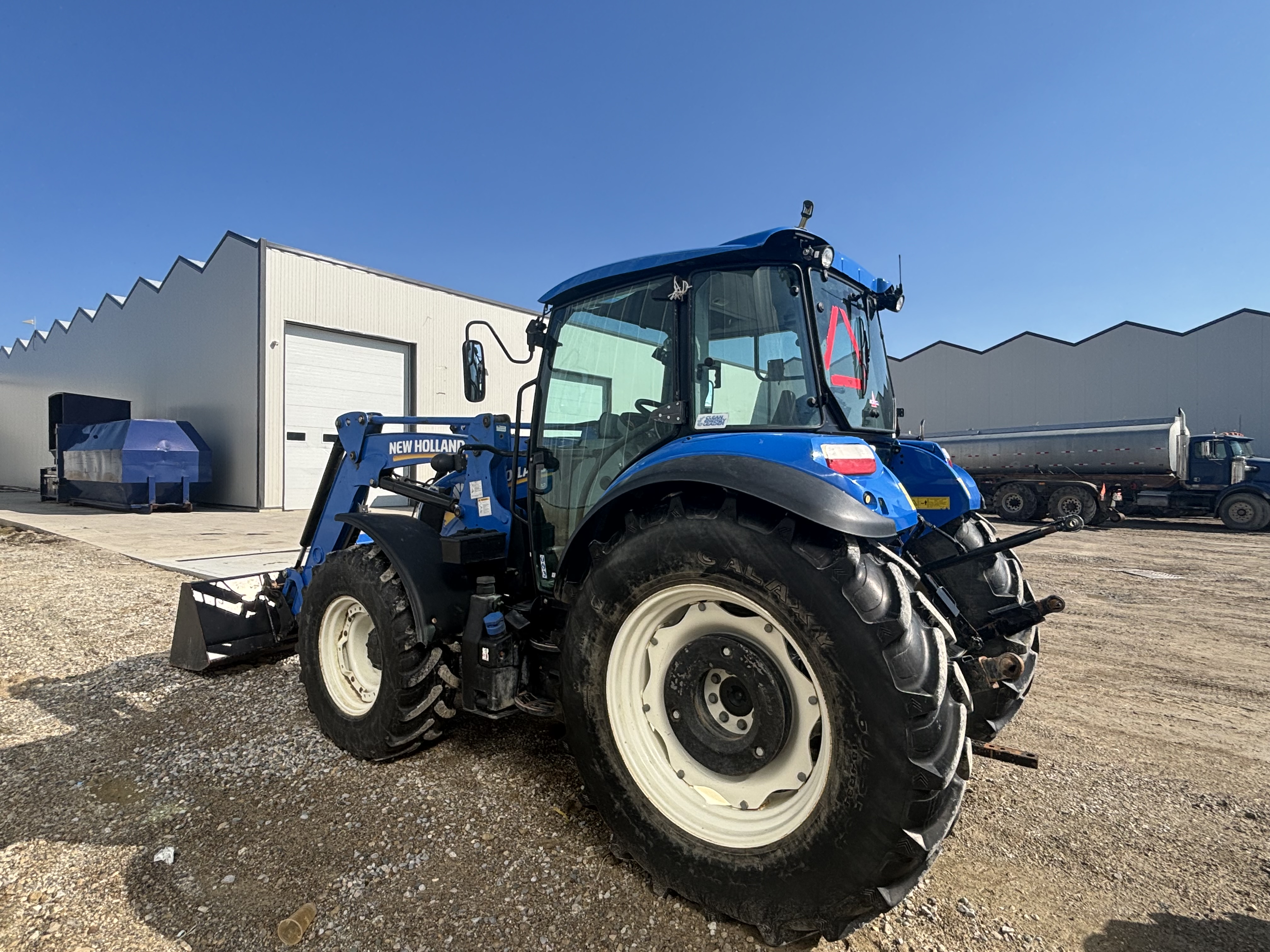 2022 New Holland T5.110 DC Tractor