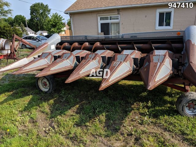 Gleaner R630 Header Corn Head