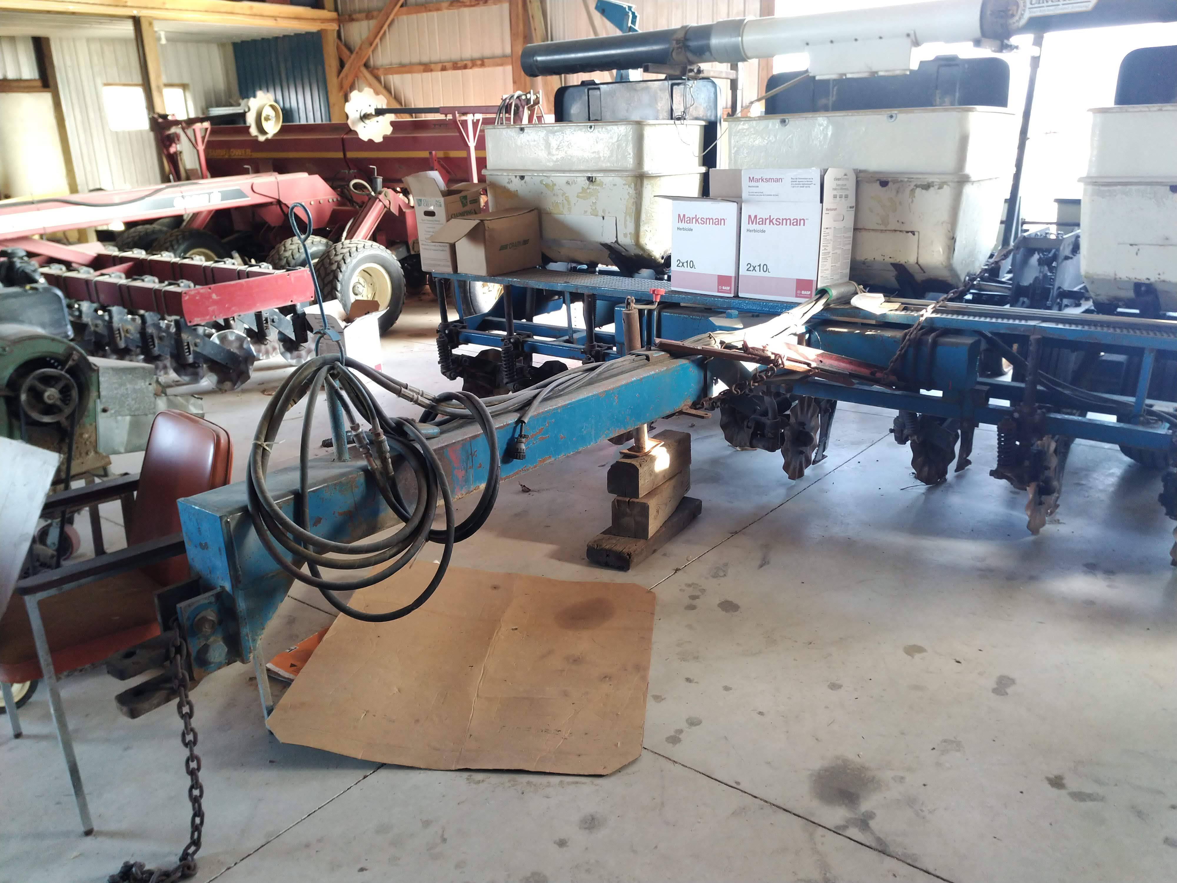 Kinze Planter Planter